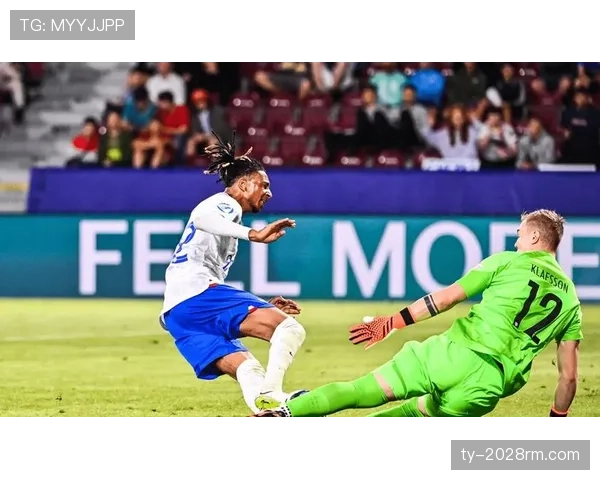 奥利塞与埃泽的战术角色分化：水晶宫双核进攻贡献差异解析